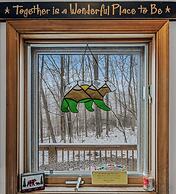 Sqyrls Nest - 3BR Retreat With a Hot Tub