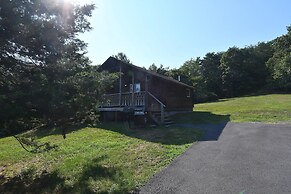 Whispering Hills - Couples Getaway