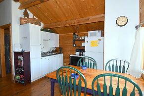 Whispering Hills - Couples Getaway