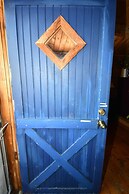 Whispering Hills - Couples Getaway