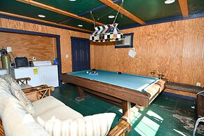 Whispering Hills - Couples Getaway