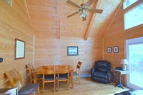 Rosies Creekside Retreat - 3 BR Escape!