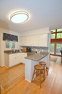 Rosies Creekside Retreat - 3 BR Escape!