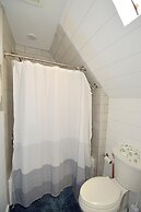 Rosies Creekside Retreat - 3 BR Escape!