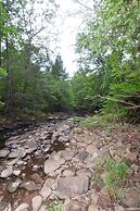 Rosies Creekside Retreat - 3 BR Escape!