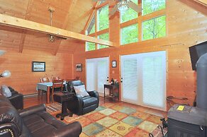 Rosies Creekside Retreat - 3 BR Escape!