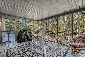 Mountain View Hideaway- A Fun Time Away!