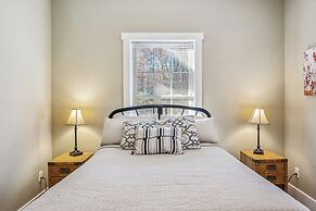 Mariposa Moon Cottage at Sleepy Creek