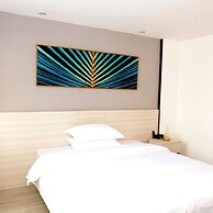 Yimi Hotel Sanyuanli Subway Station