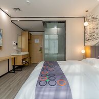 Yimi Hotel Wuyang New Town