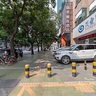 Yimi Hotel Wuyang New Town