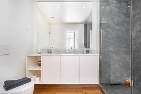 Alcântara Premium Studio