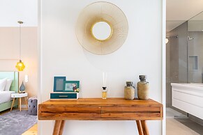 CSA18 Luxury Design Apartment