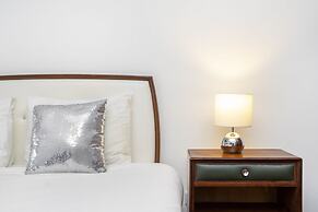 Damasceno Large Apartment