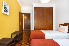 Damasceno Large Apartment