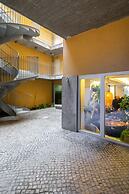 LS48 Prime Location Upscale Apartment