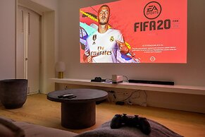 LS48 Prime Location Luxury Duplex