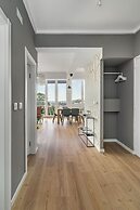 270 Panoramic View Premium Apartment