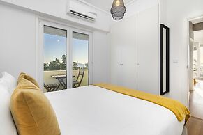 270 Panoramic View Premium Apartment