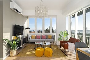 270 Panoramic View Premium Apartment