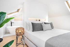 Luxury Duplex Prime Location