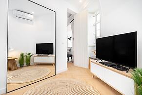 Luxury Duplex Prime Location