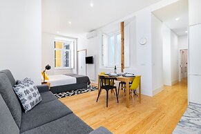 Porta do Mar Deluxe Serviced Apartments