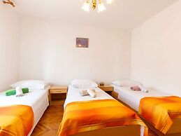 Welcoming Apartment in Tribanj With Terrace