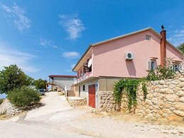 Welcoming Apartment in Tribanj With Terrace