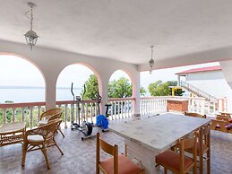 Welcoming Apartment in Tribanj With Terrace