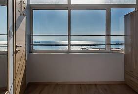 Morrison Apt by halu! Apartments