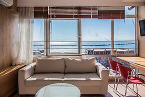 Morrison Apt by halu! Apartments