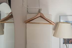 Morrison Apt by halu! Apartments