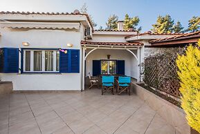 Villa Phaedra by halu! Villas