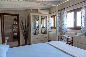 halu! Modern Villa w Pool & Tennis