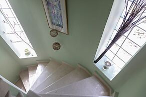 halu! Modern Villa w Pool & Tennis