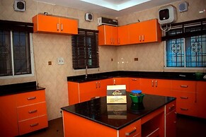 Mexiloyd Luxury Rooms & Suites