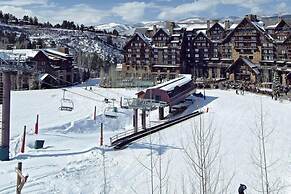 Bachelor Gulch Ritz-carlton Hotel Room With Ski in, Ski out Access, Ho
