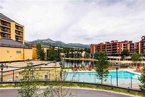 Spacious 4 Bedroom Vacation Rental in Convenient Location with Scenic 