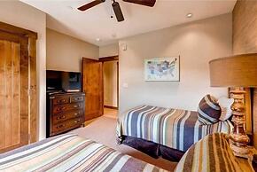 Spacious 4 Bedroom Vacation Rental in Convenient Location with Scenic 