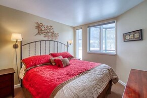 1 Bedroom Mountain Condo in Lakeside Village Near Keystone Lake with C