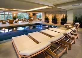 Ski, in Ski out 2 Bedroom Vacation Condo With Resort Amenities That In