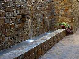 Luxury 3 Bedroom Downtown Aspen Vacation Rental With Amenities Includi