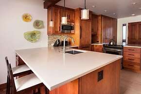 Luxury 3 Bedroom Downtown Aspen Vacation Rental With Amenities Includi