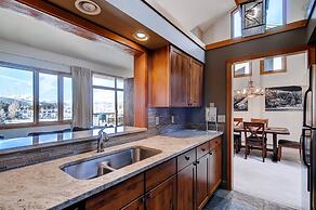 3 Bedroom Mountain Condo in Lakeside Village Near Keystone Lake with C