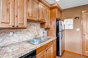 3 Bedroom Mountain Condo in Lakeside Village Near Keystone Lake with C