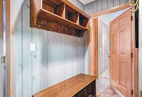 Ski in, Ski out 2 Bedroom Vacation Rental in the Heart of Lionshead Vi