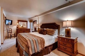 Ski in, Ski out 2 Bedroom Vacation Rental in the Heart of Lionshead Vi