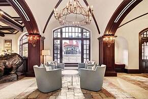 Luxury Ski-in, Ski-out 1 Bedroom Residence in Lionshead Village at Vai