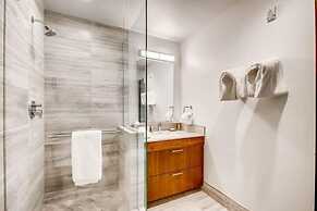 Vail Lion 2 Bedroom Mountain Vacation Rental Just Steps From the Eagle